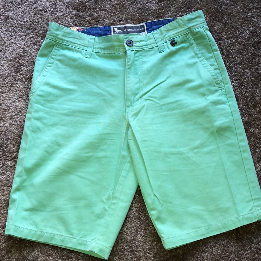 Modern Amusement Men’s  Shorts, size 30, green